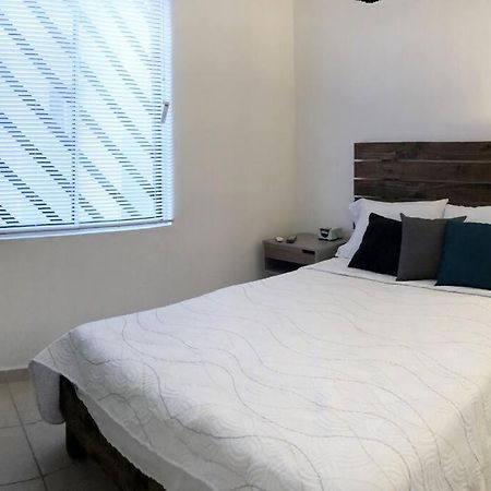 Comfortable And Private House 2 Bedrooms Wifi Parking Free Monterrey Bagian luar foto