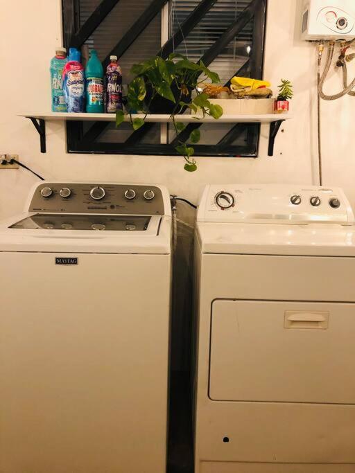Comfortable And Private House 2 Bedrooms Wifi Parking Free Monterrey Bagian luar foto